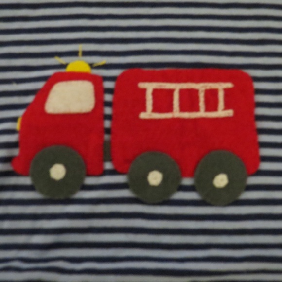 LUIGI KIDS BOYS RED AND BLUE FIRE TRUCK OUTFIT SIZE 6 - Picture 2 of 7
